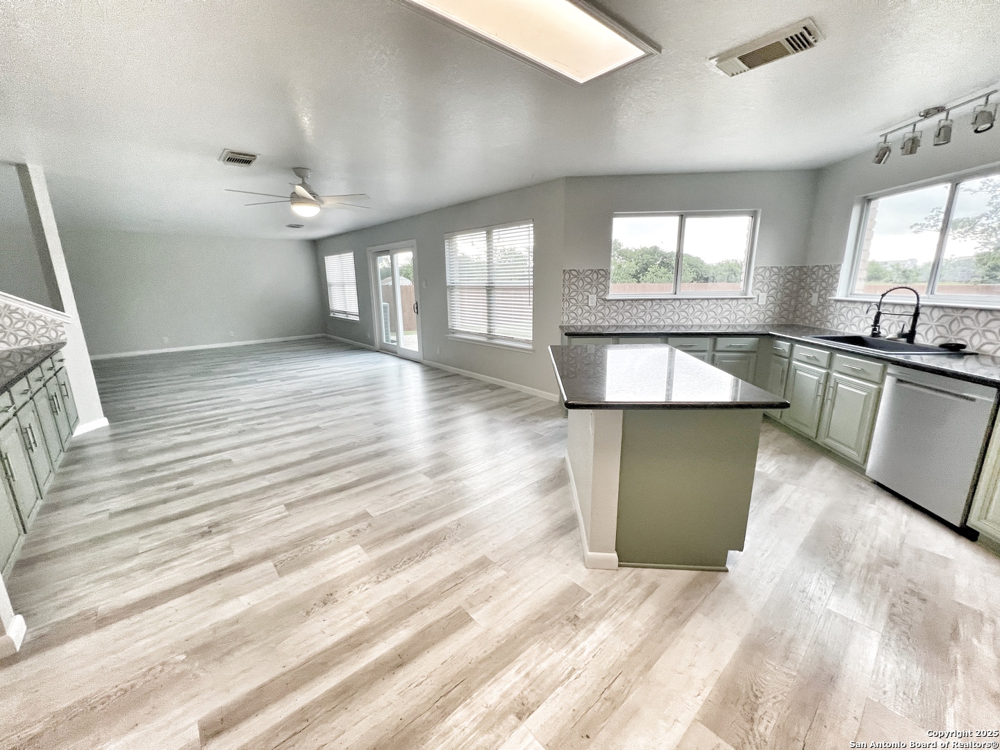 2060 Club Crossing New Braunfels TX 78130