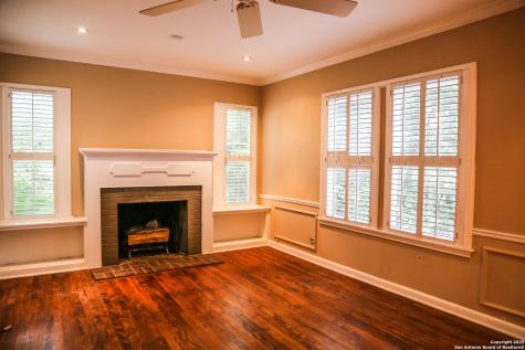 135 Tuxedo Avenue San Antonio TX 78209