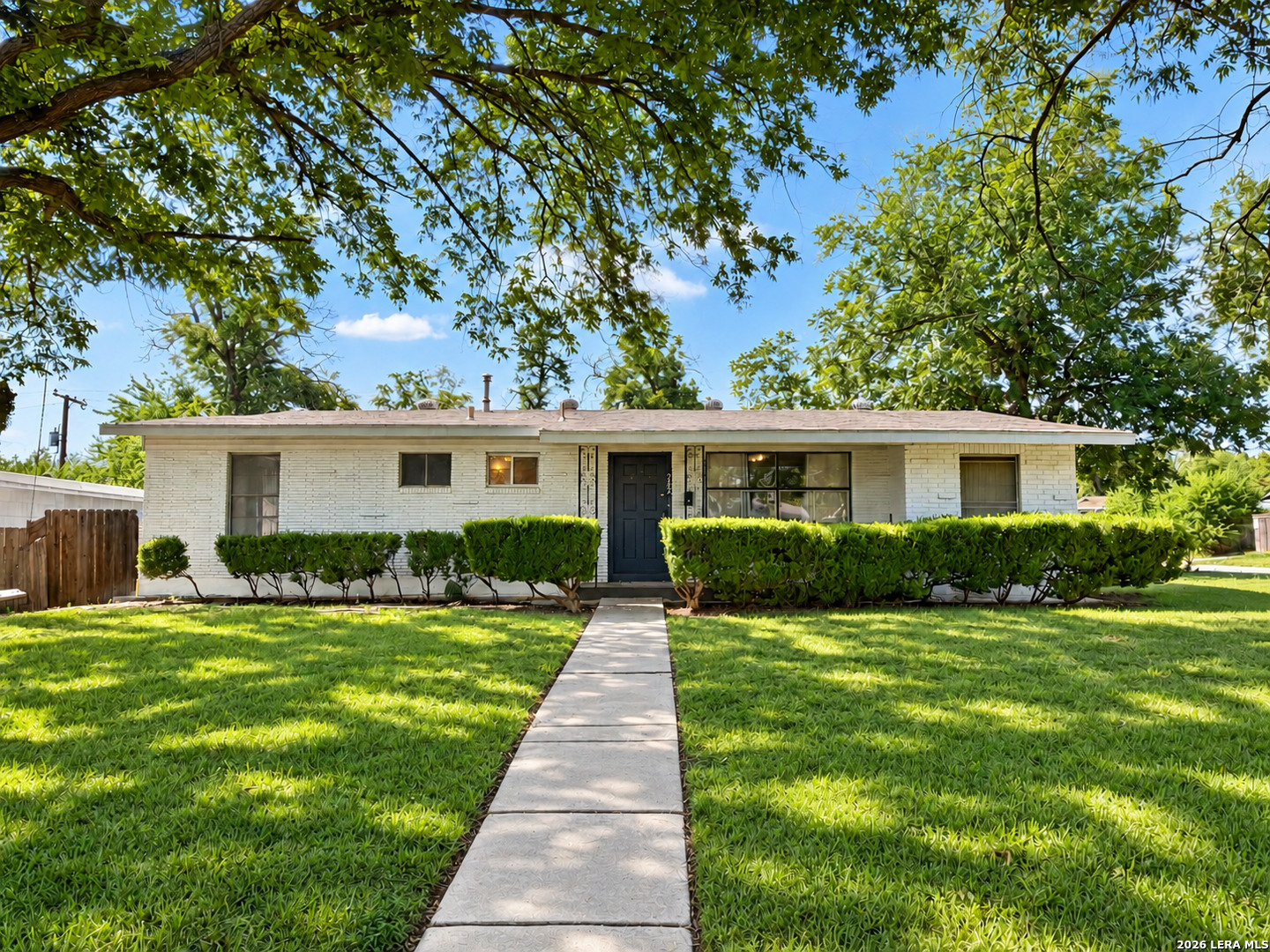 242 Locknere Lane San Antonio TX 78213