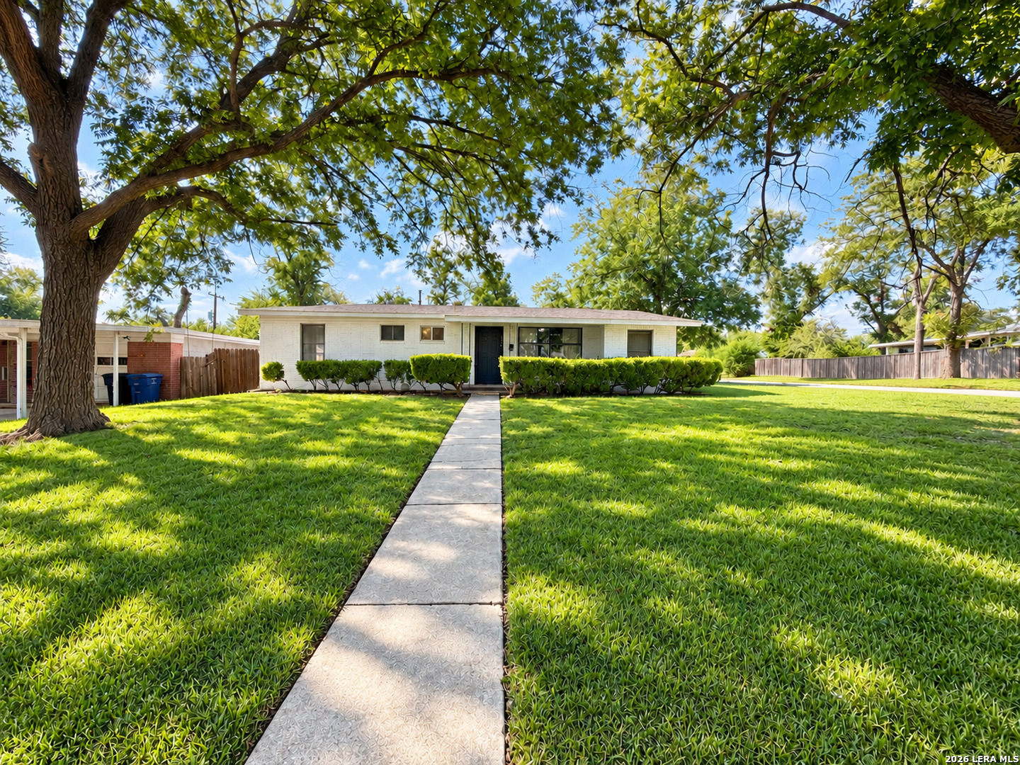 242 Locknere Lane San Antonio TX 78213