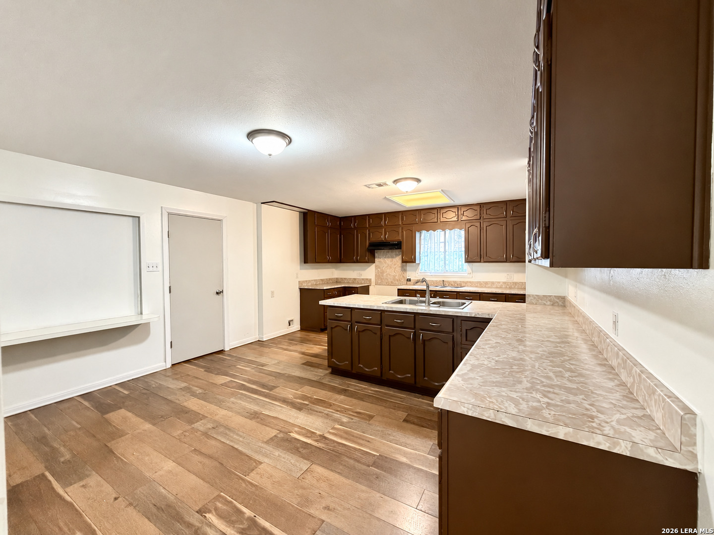 242 Locknere Lane San Antonio TX 78213