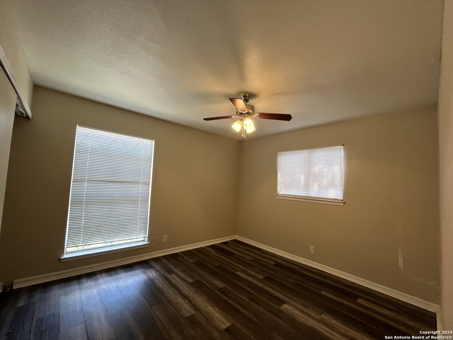 5922 Castle Hunt San Antonio TX 78218