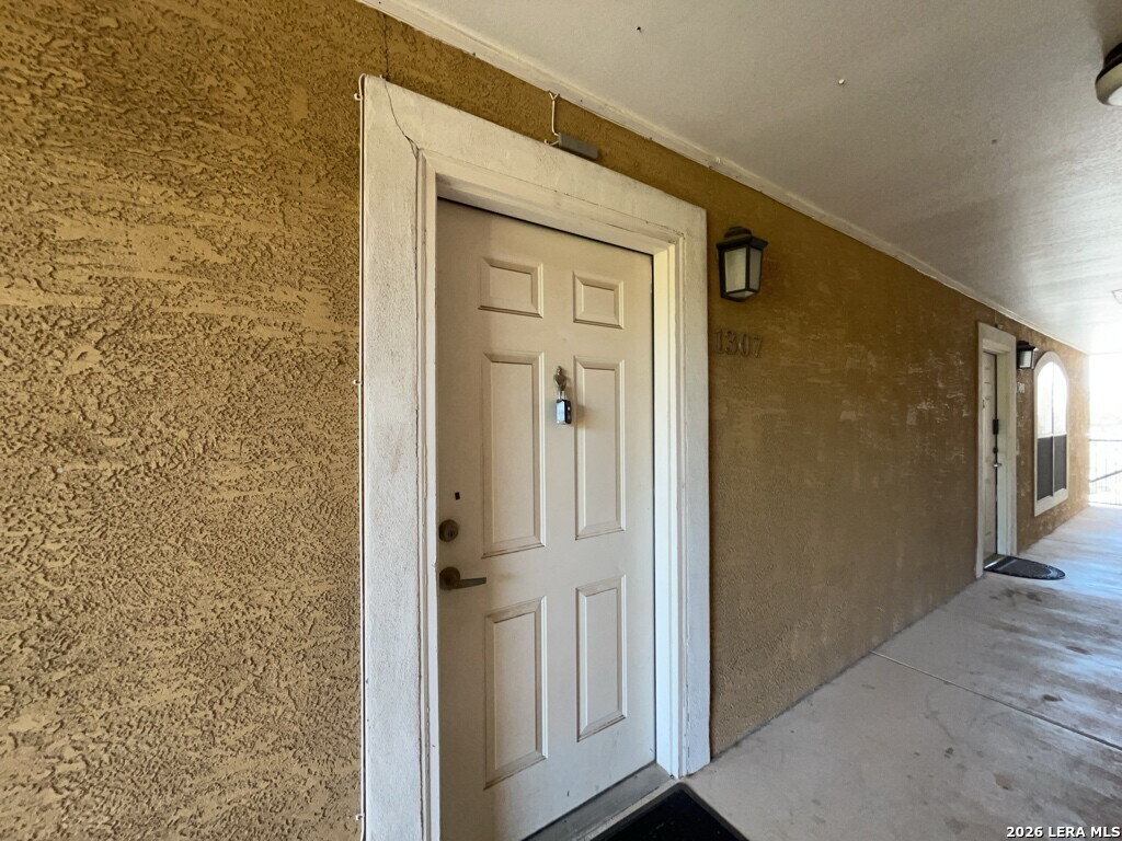7323 Snowden Road San Antonio TX 78240