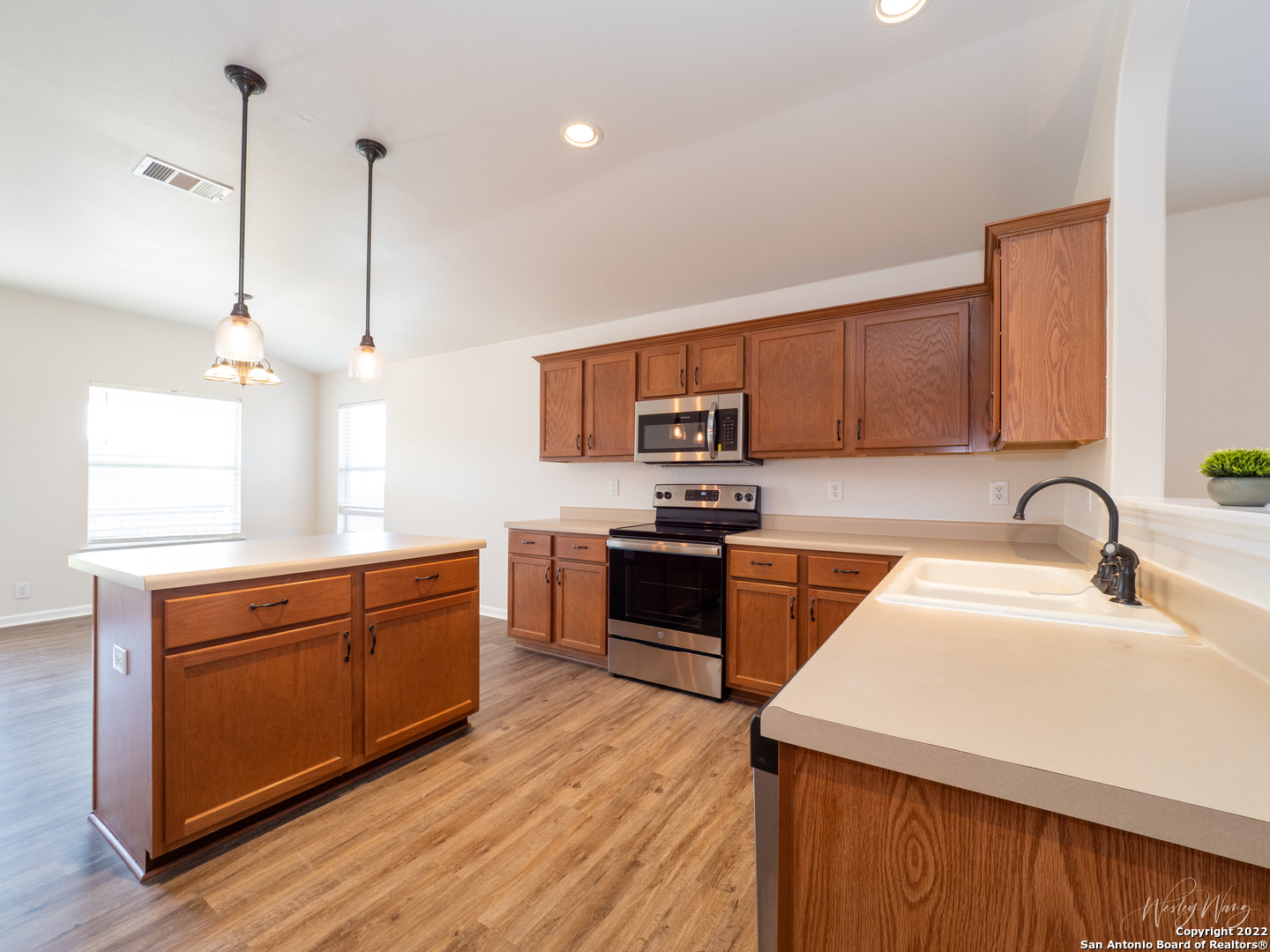 129 Crane Crest Drive New Braunfels TX 78130