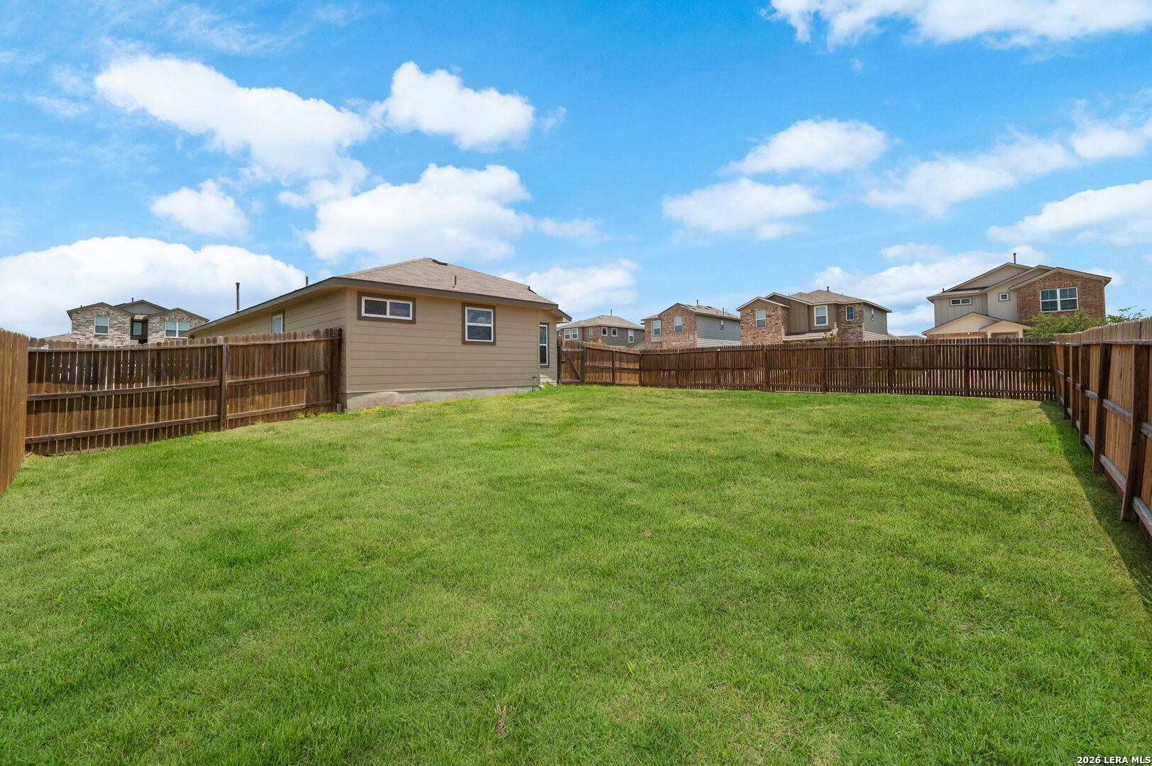 8242 Blue Canal San Antonio TX 78244
