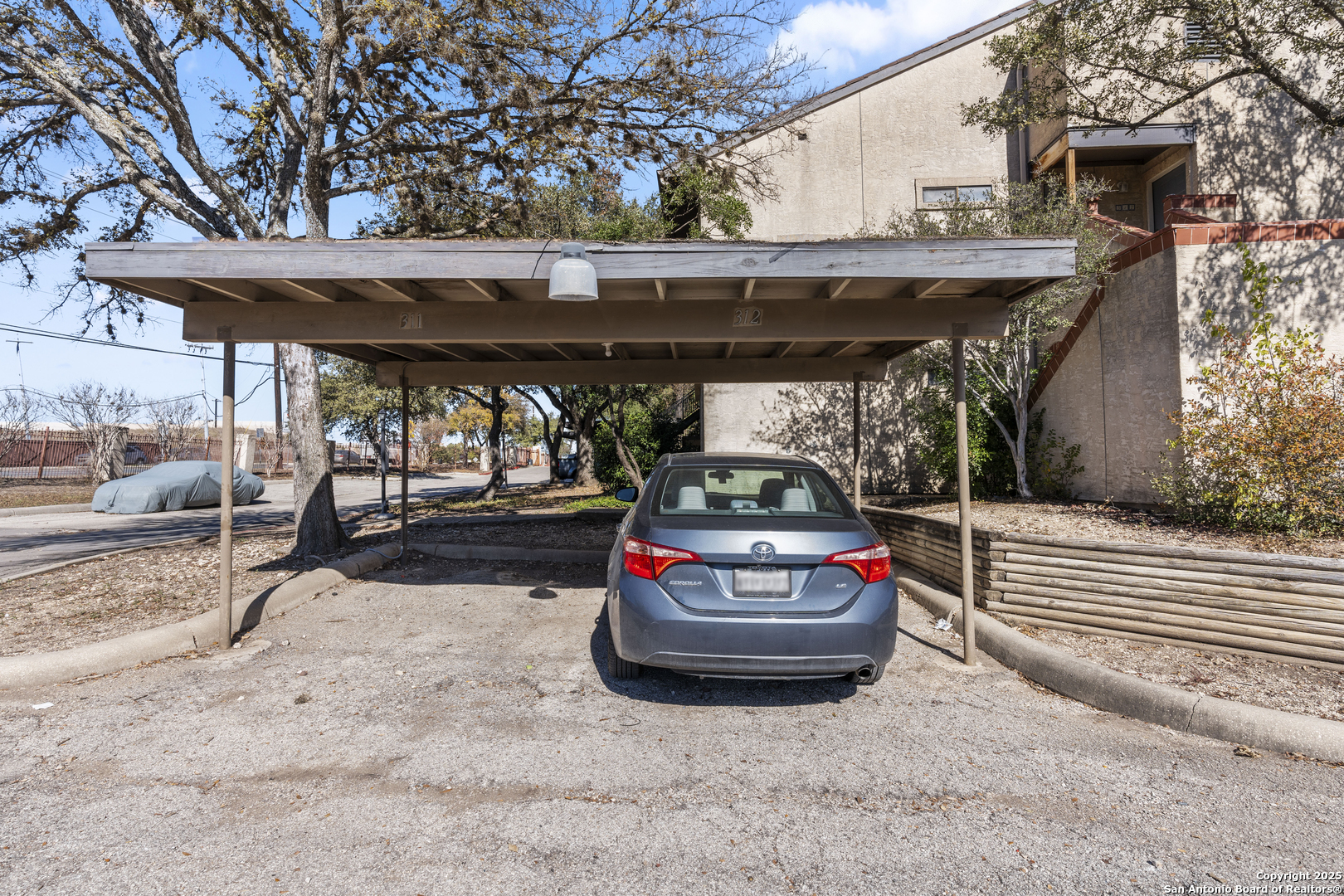 6100 Woodlake San Antonio TX 78244
