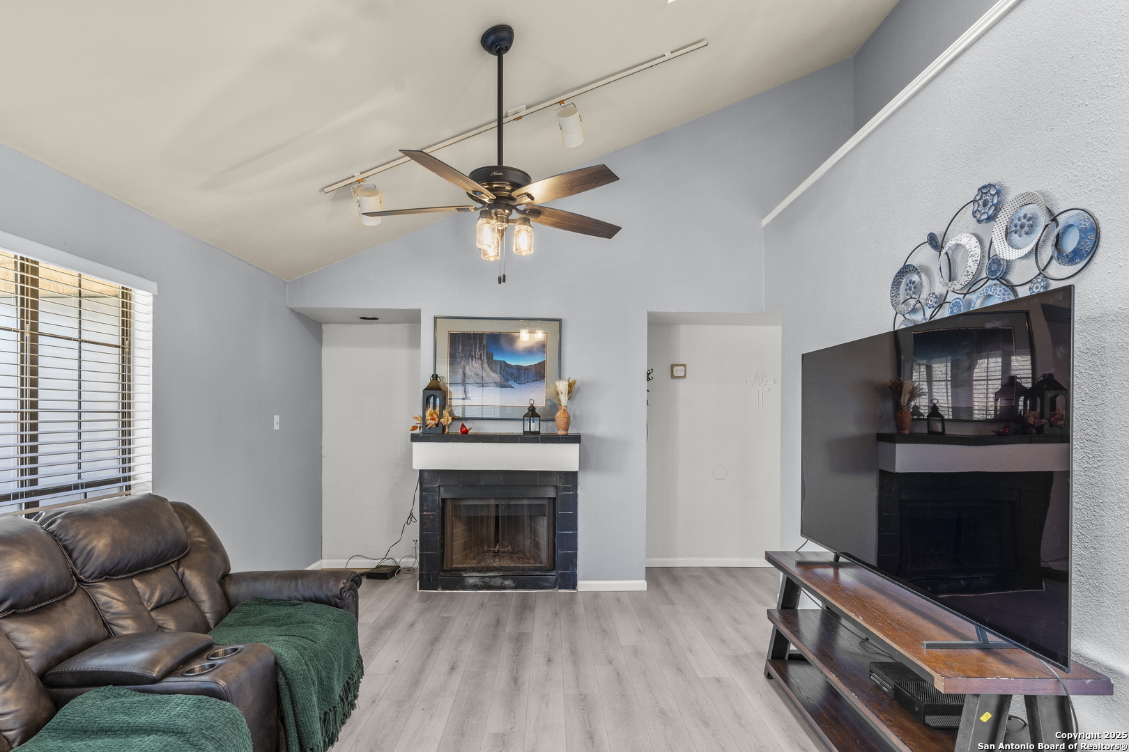 6100 Woodlake San Antonio TX 78244