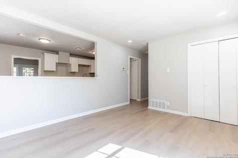 97 Denton San Antonio TX 78213