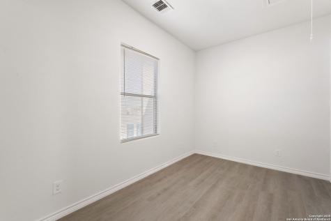 8719 Wurzbach San Antonio TX 78240