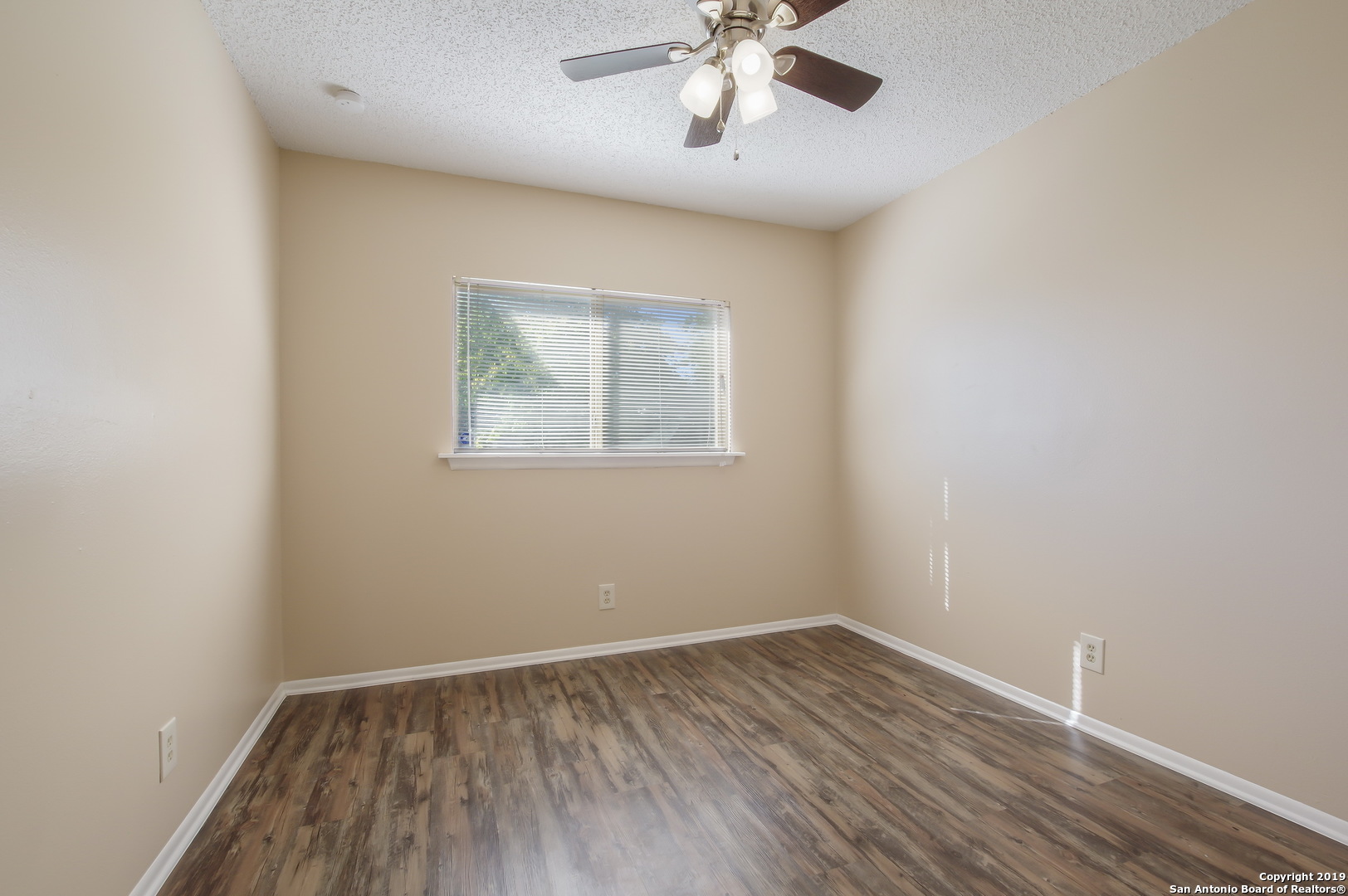 5954 Summer Fest Drive San Antonio TX 78244