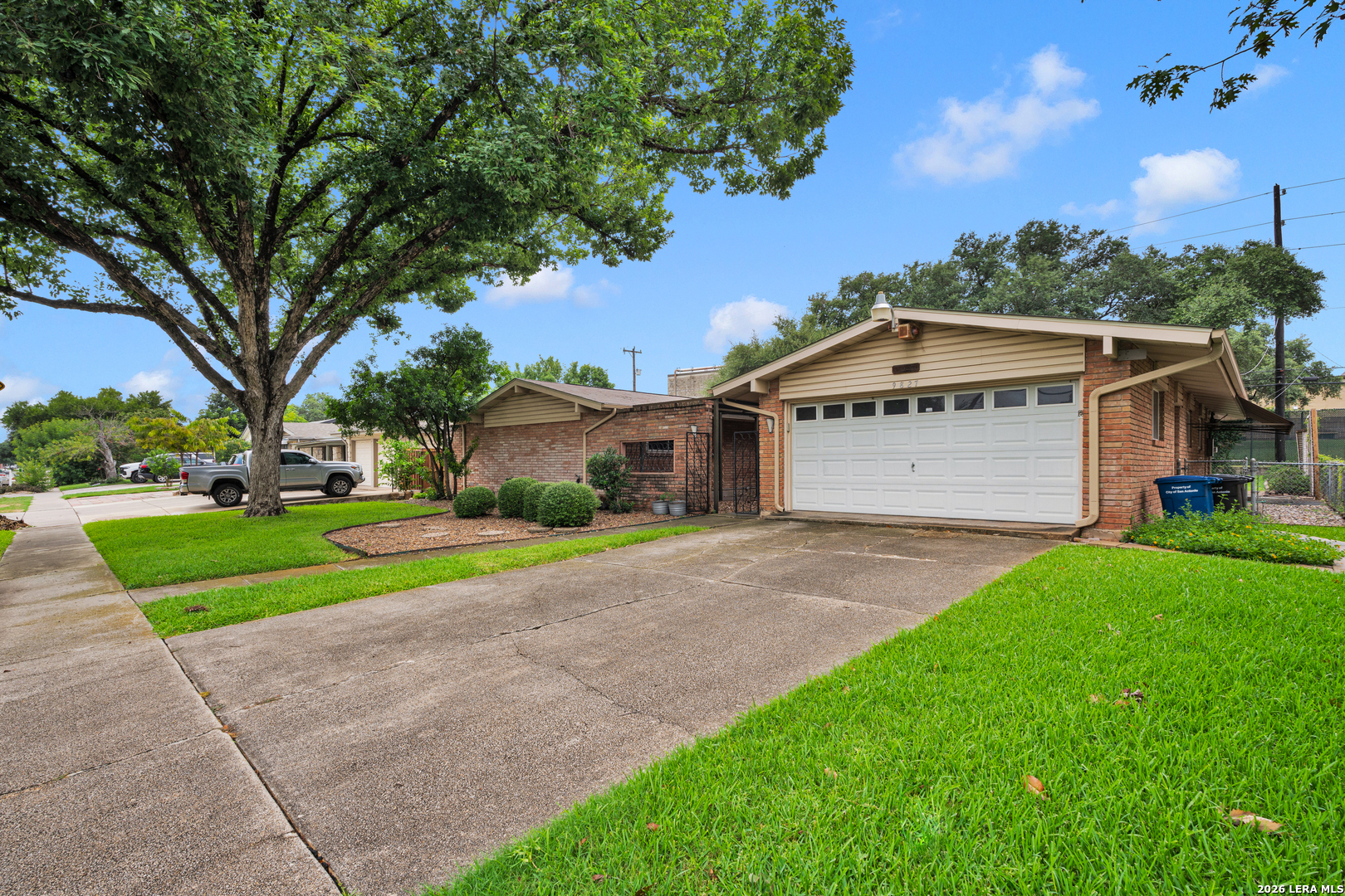 9827 Astronaut Drive San Antonio TX 78217