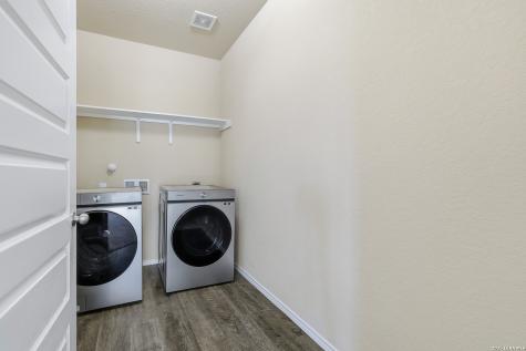 10233 Melissa Ranch San Antonio TX 78245