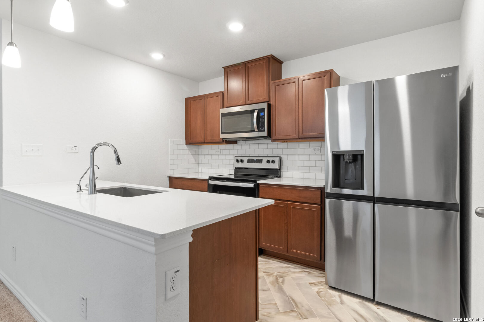6613 Willow Landing Converse TX 78109