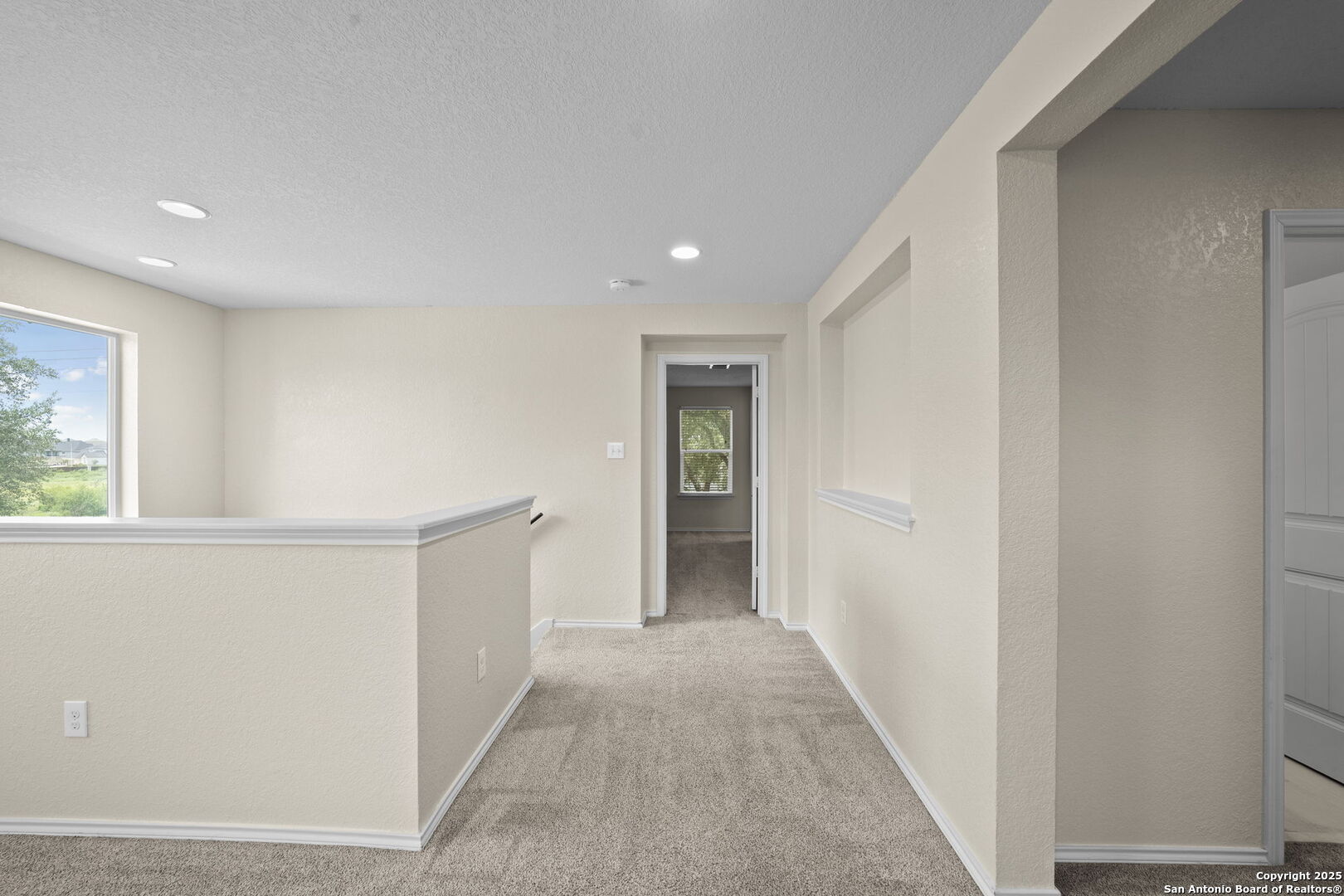220 Hinge Creek Cibolo TX 78108
