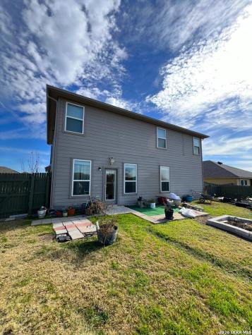 1057 Clarkston Seguin TX 78155
