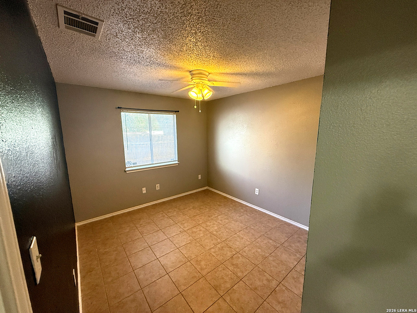 10040 Woodtrail San Antonio TX 78250