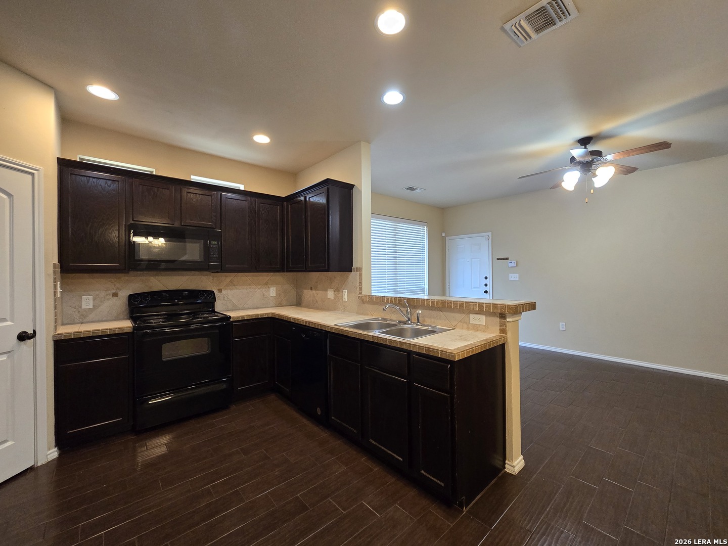 1141 Brown Rock Drive New Braunfels TX 78130
