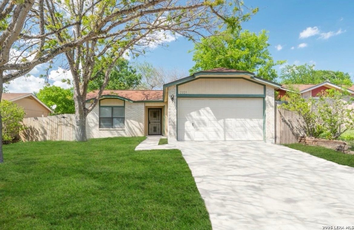 5839 Sun Bay San Antonio TX 78244