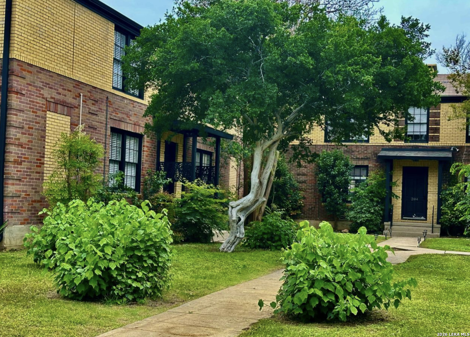 204 E Rosewood Avenue San Antonio TX 78212