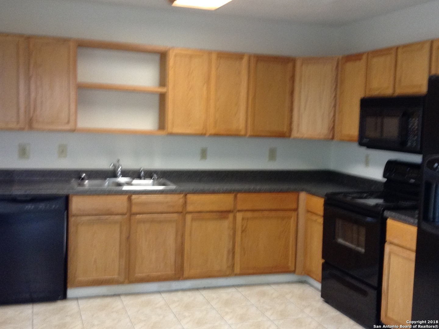 8926 Breezefield San Antonio TX 78240