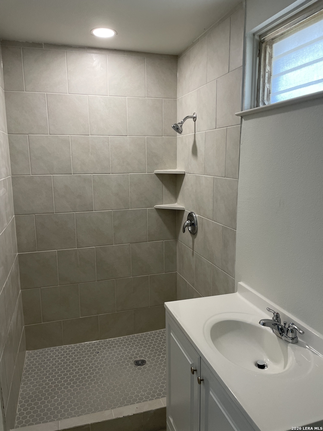 5547 Stonybrook San Antonio TX 78242