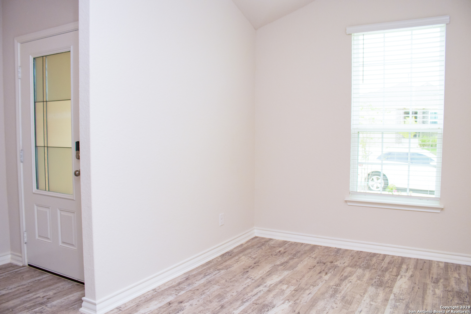 6031 Akin Place San Antonio TX 78261
