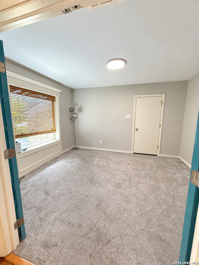 227 Larchmont Drive San Antonio TX 78209