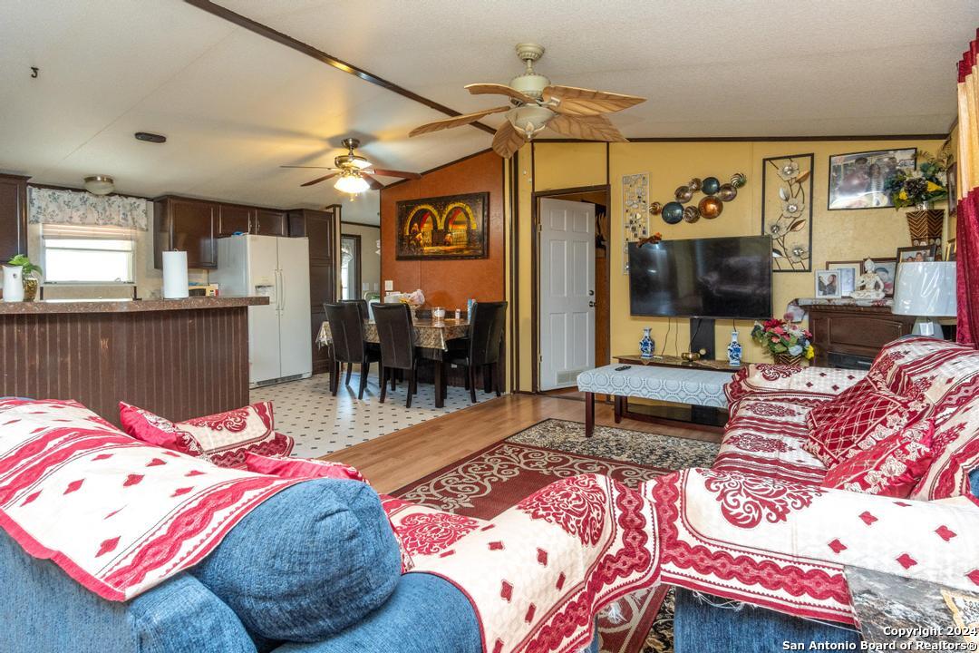 22300 State Highway 123 Seguin TX 78155
