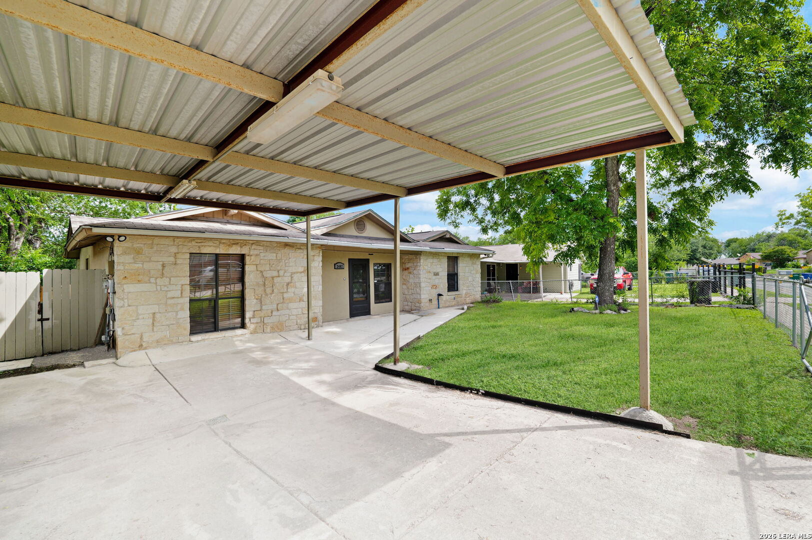 2402 Lake Louise Drive San Antonio TX 78228