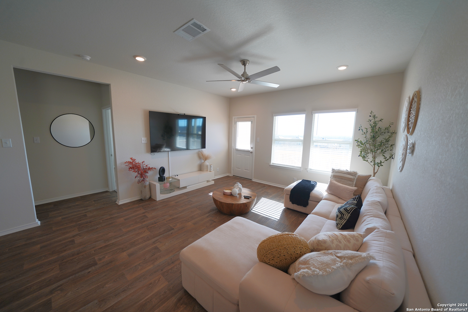 6611 Copper King San Antonio TX 78252