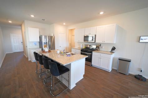 6611 Copper King San Antonio TX 78252