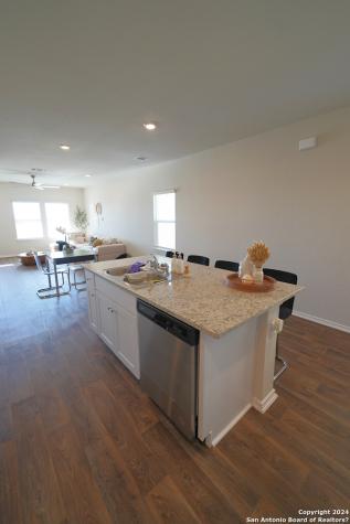 6611 Copper King San Antonio TX 78252