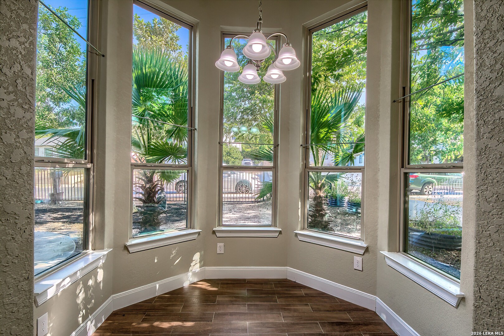 814 Poinsettia San Antonio TX 78202