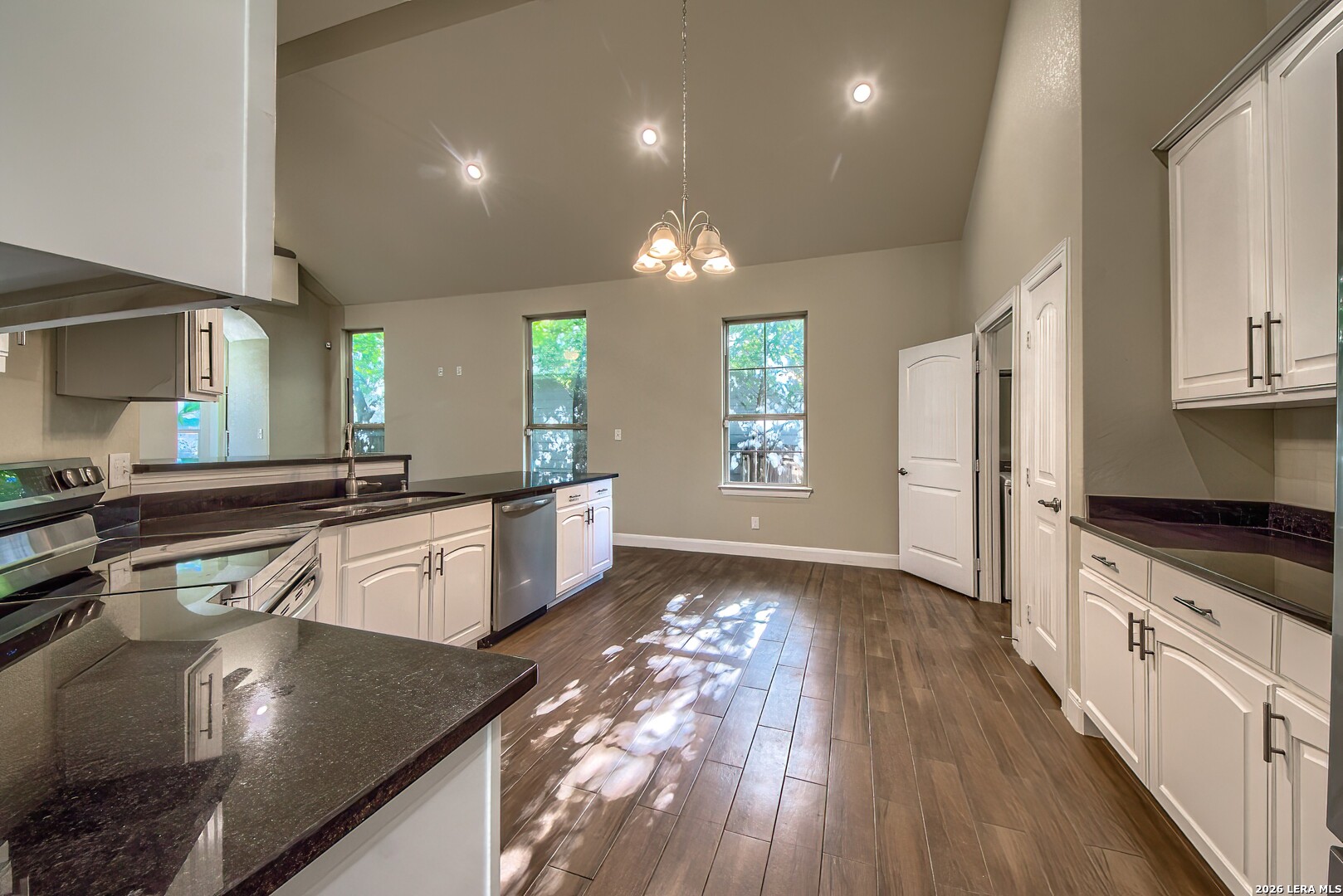 814 Poinsettia San Antonio TX 78202