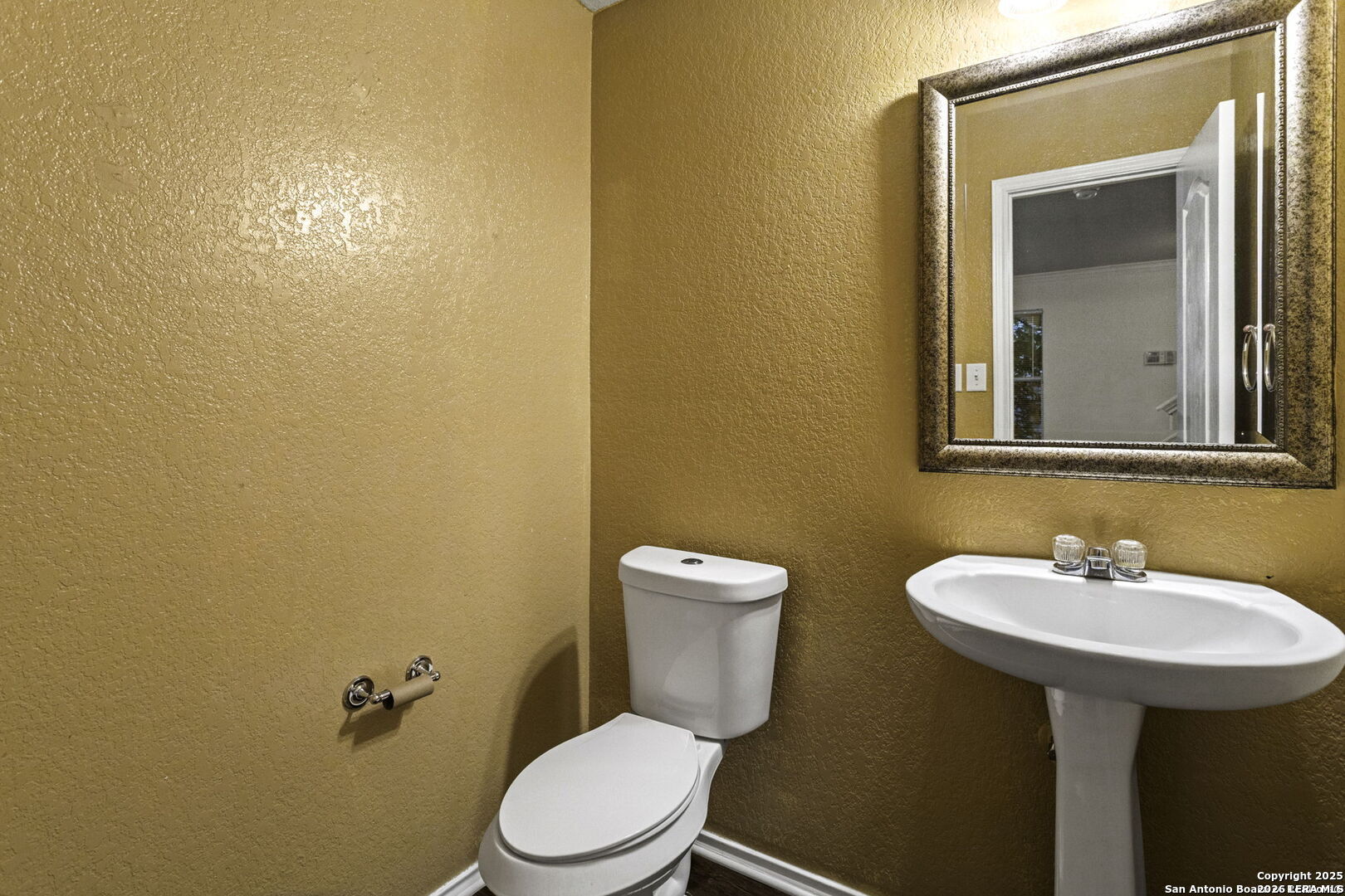 2614 Sunview Lake San Antonio TX 78245