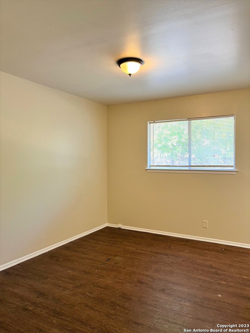 7603 Glen Vista San Antonio TX 78239