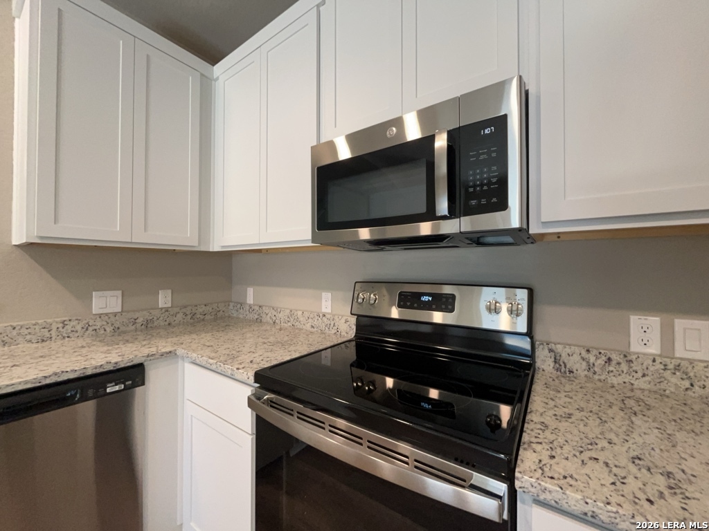 2075 Silver Oaks Drive San Antonio TX 78213