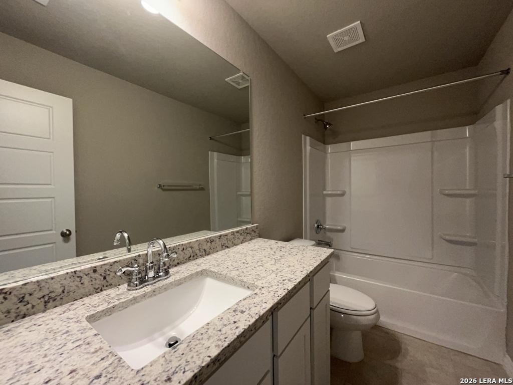 2075 Silver Oaks Drive San Antonio TX 78213