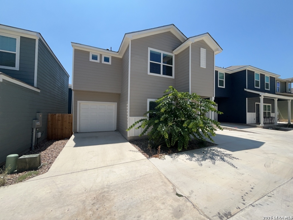 2075 Silver Oaks Drive San Antonio TX 78213
