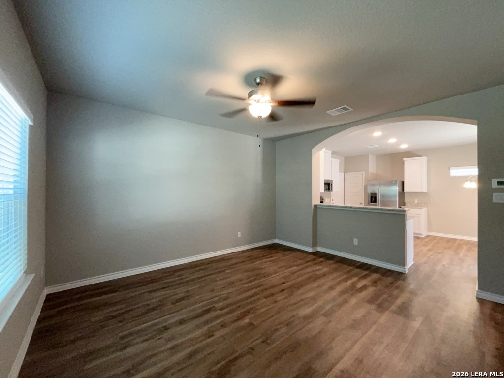 2075 Silver Oaks Drive San Antonio TX 78213