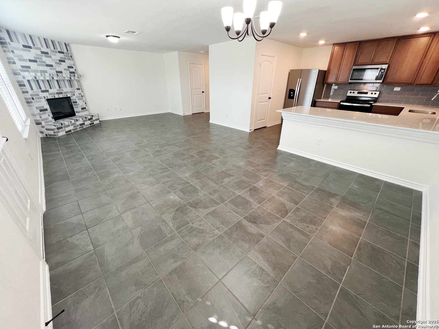 6014 Foster Bend San Antonio TX 78244