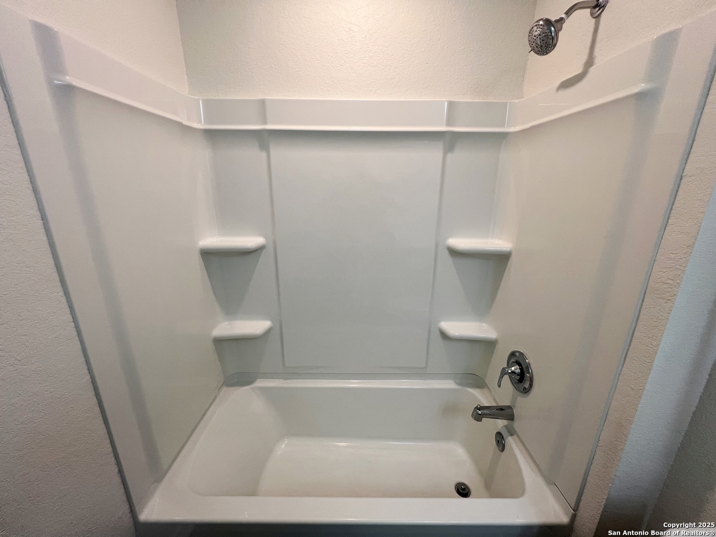 6014 Foster Bend San Antonio TX 78244