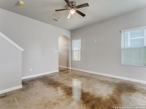 7935 Dial Ike San Antonio TX 78218