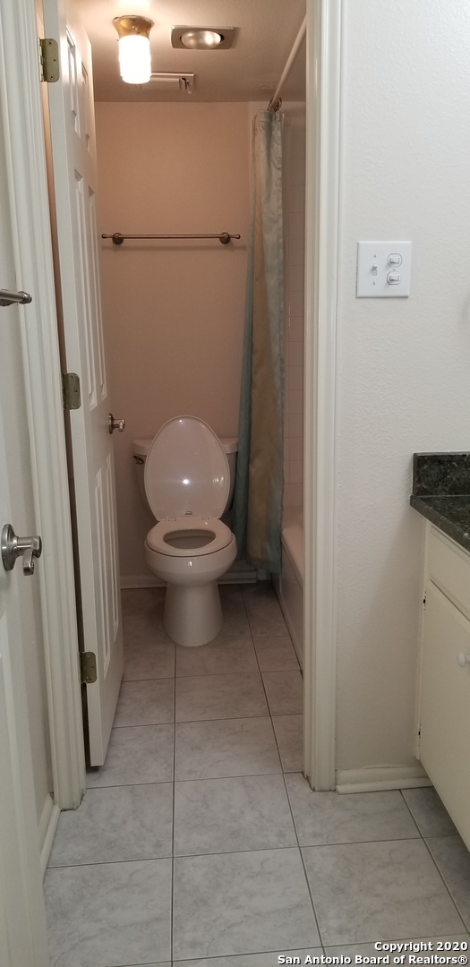 8702 Village Drive San Antonio TX 78217