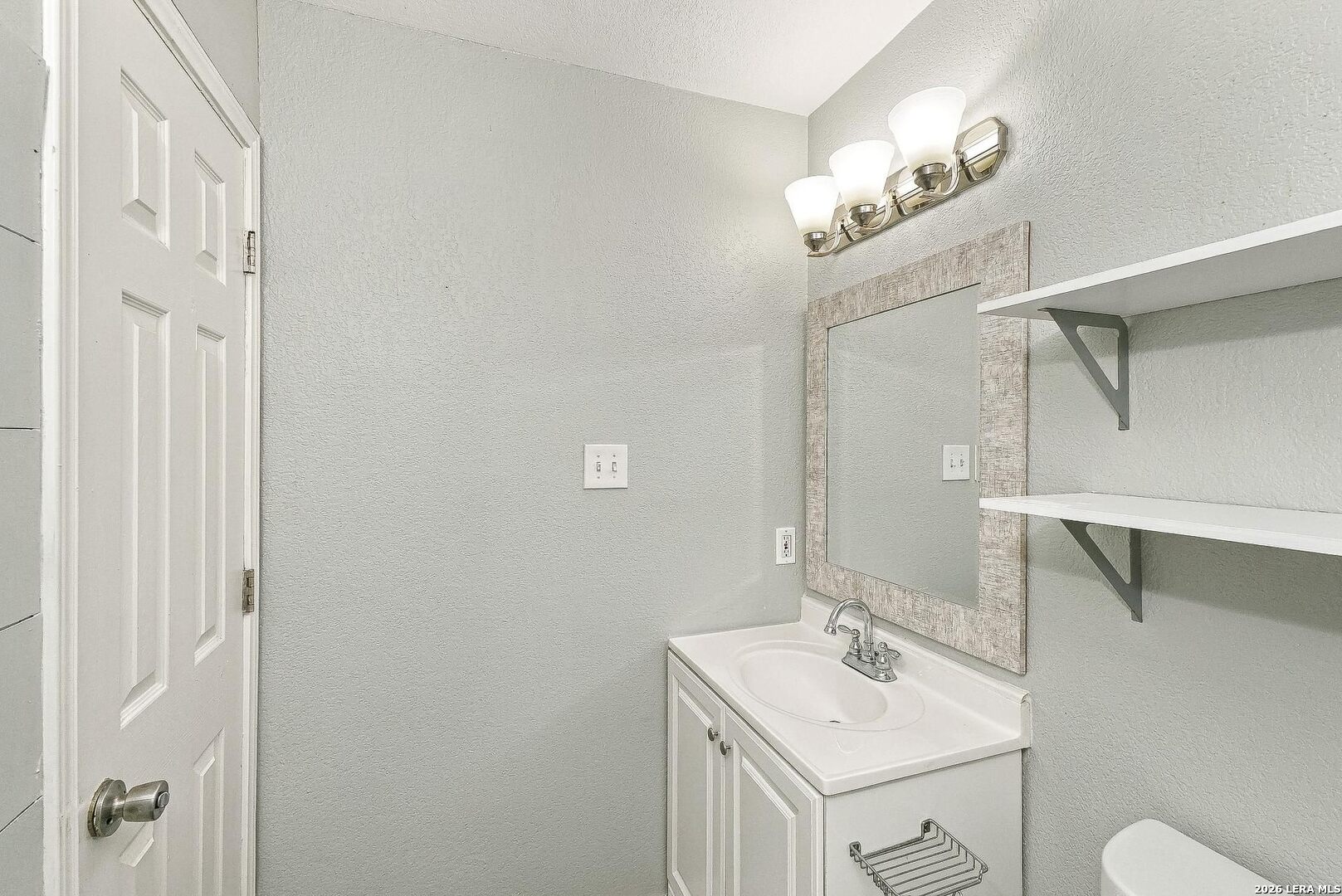 9871 Menard Circle San Antonio TX 78245