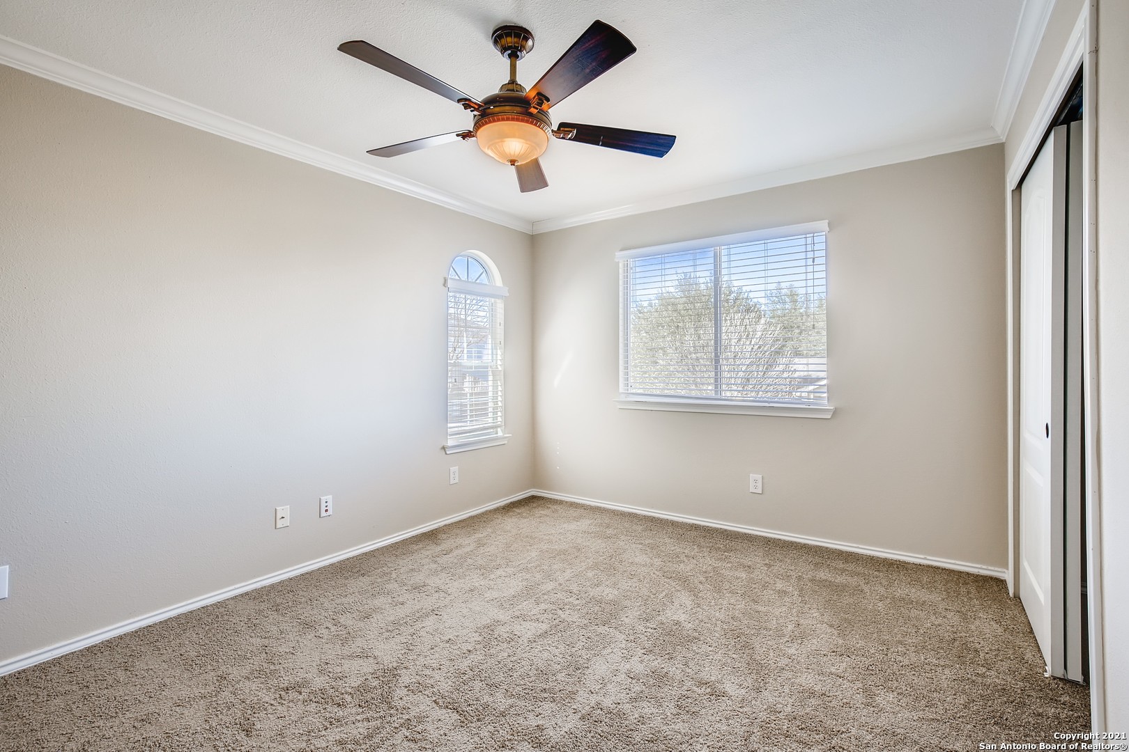 6146 Kenedy Leaf San Antonio TX 78253