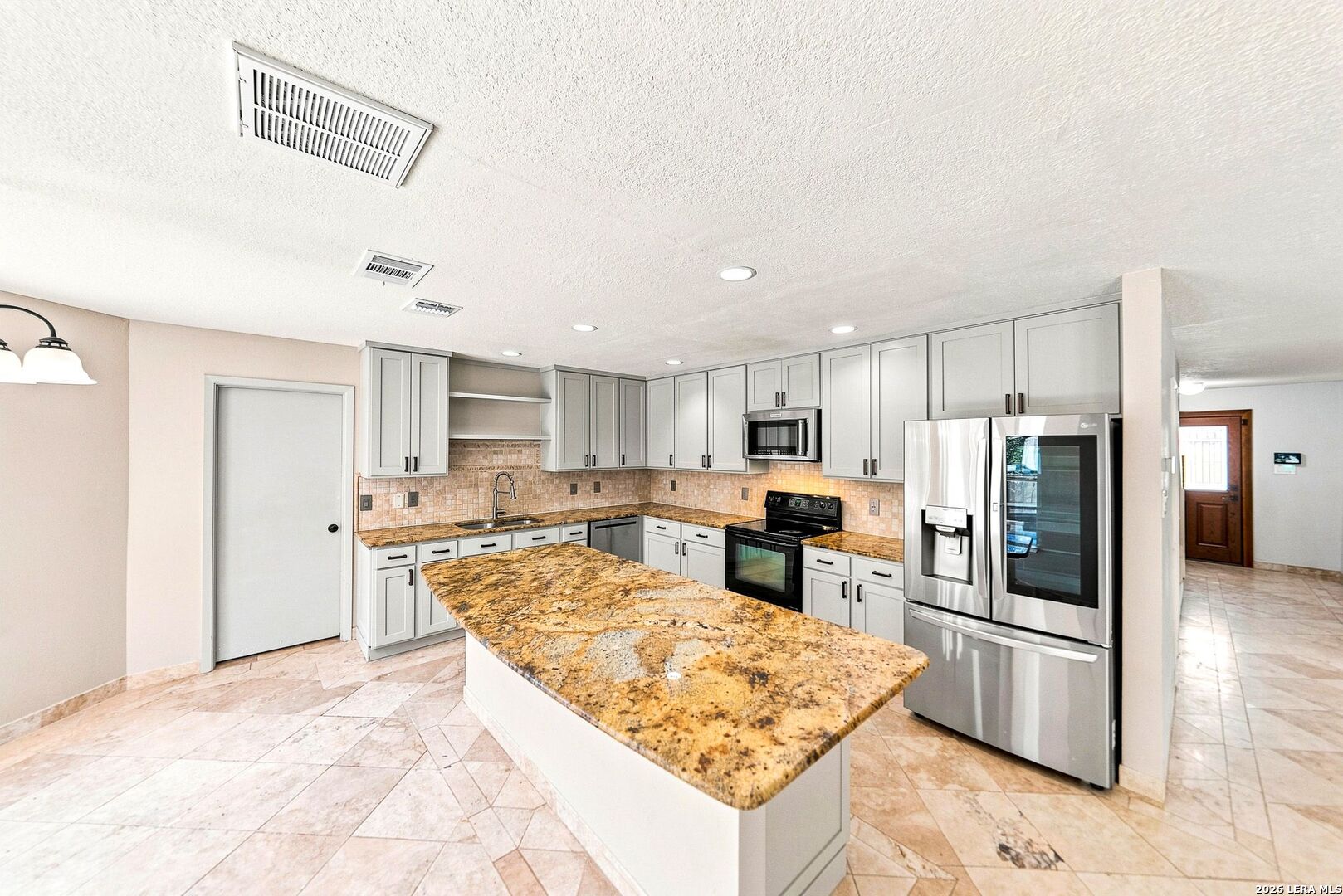 11739 Bridge Hampton San Antonio TX 78251
