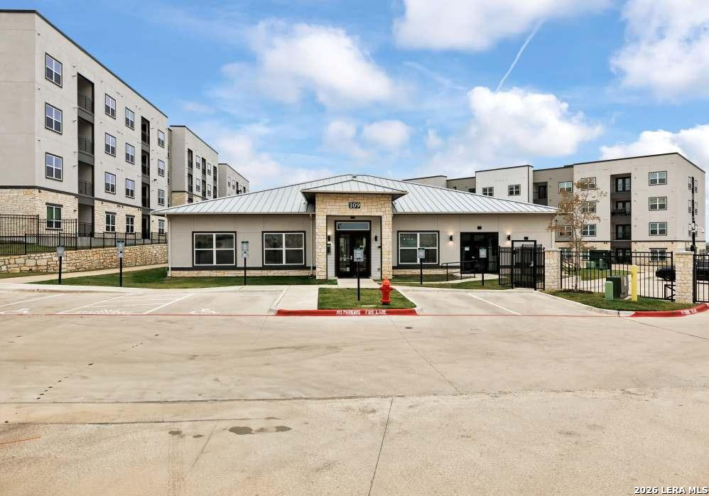 2551 N Guadalupe Street Seguin TX 78155