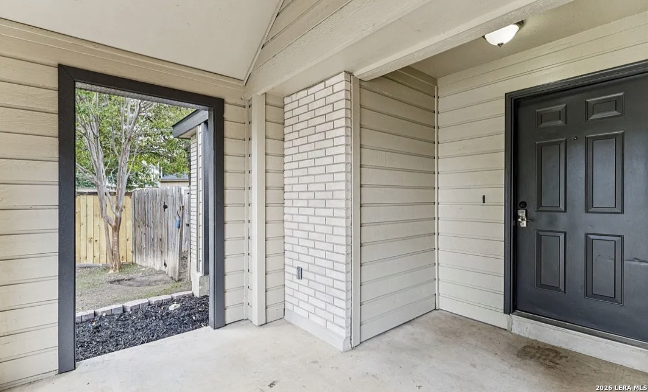 7708 Brunning Live Oak TX 78233