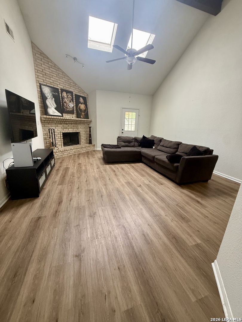 7708 Brunning Live Oak TX 78233